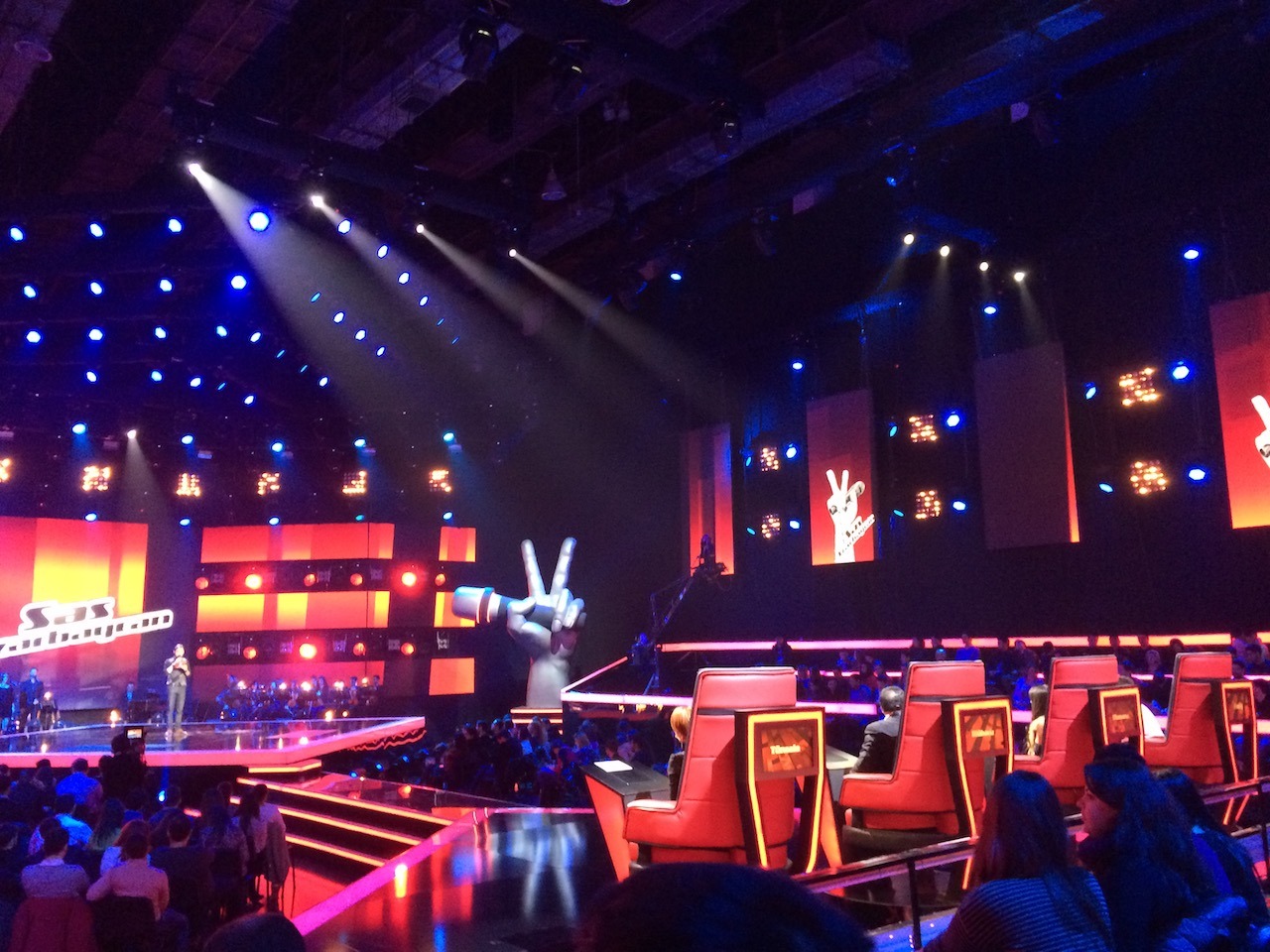 Nikos Aliagas, animateur de The Voice